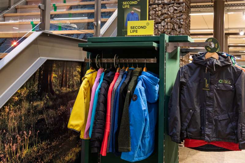 Deuxième vie : désormais des vêtements de seconde main chez A.S.Adventure