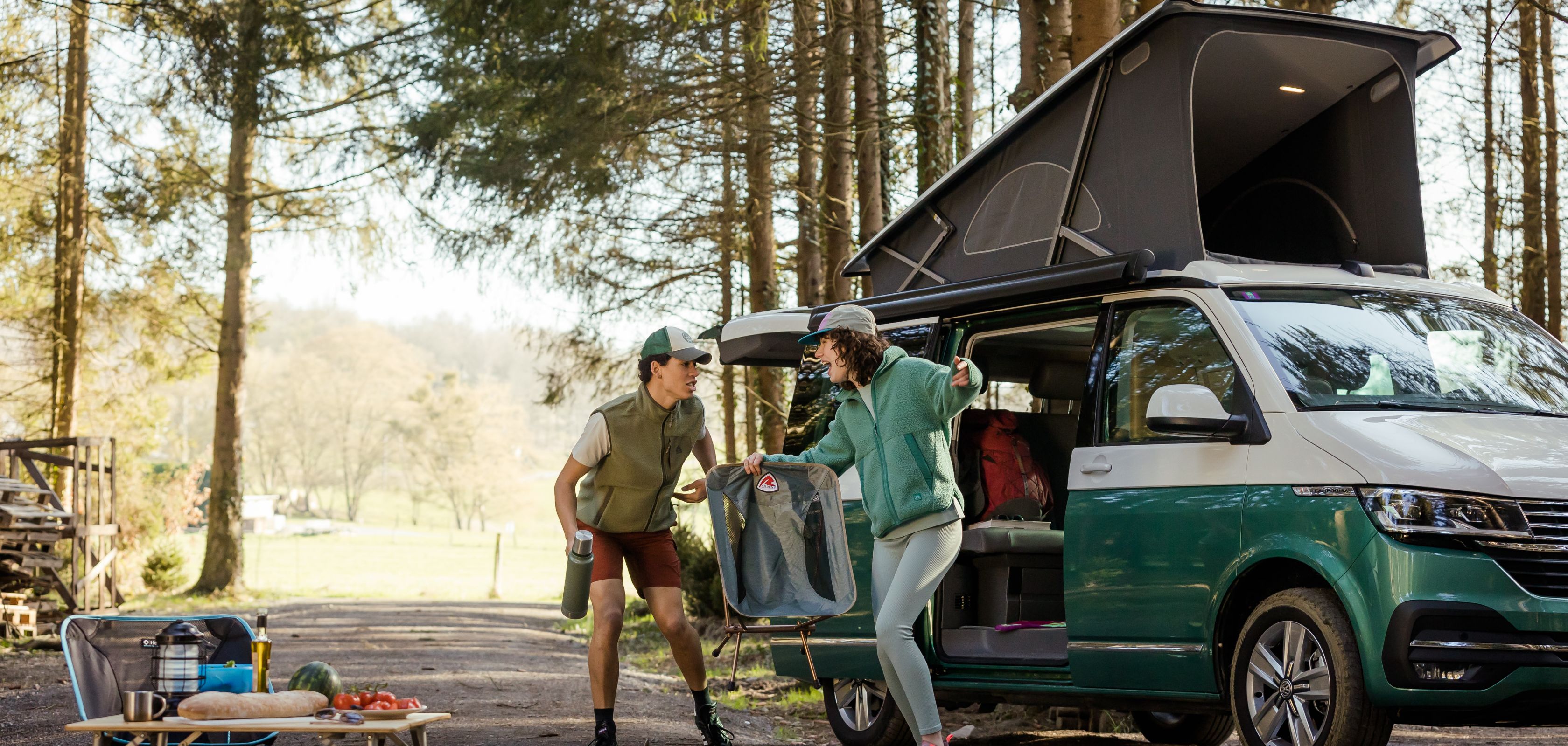 Vrienden reizen met de camper